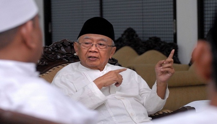 Gus Sholah: Tanpa Kiai dan Pesantren, Indonesia Hancur Berantakan 1