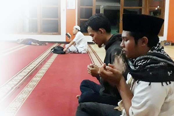 berdoa setelah shalat