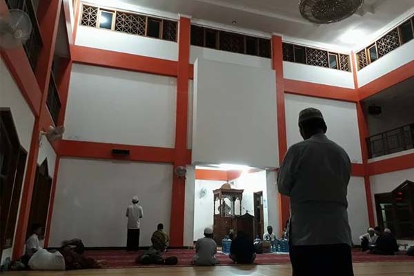 Waktu sholat tahajud berakhir