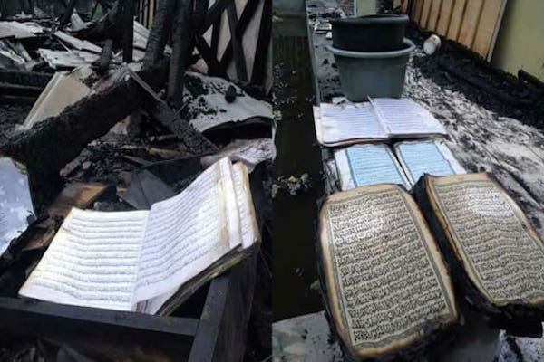 Viral, Foto Al-Quran Tak Terbakar Saat Kebakaran Di Sebuah MAN Kalsel -  Islampos