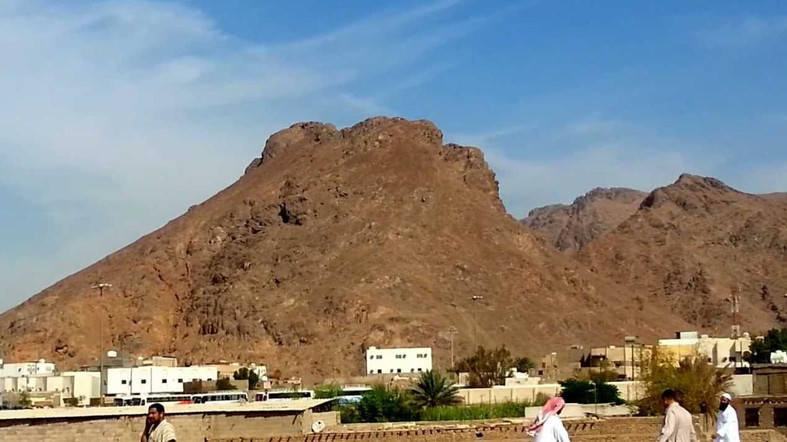 Bagi Anda yang Berhaji atau Umroh, Kunjungi 5 Spot Wisata Menarik di Saudi Ini 3