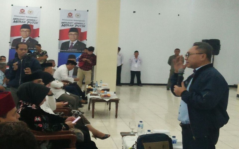 Ketua Umum Partai Amanat Nasional (PAN) Zulkifli Hasan 


Foto: Rhio/Islampos