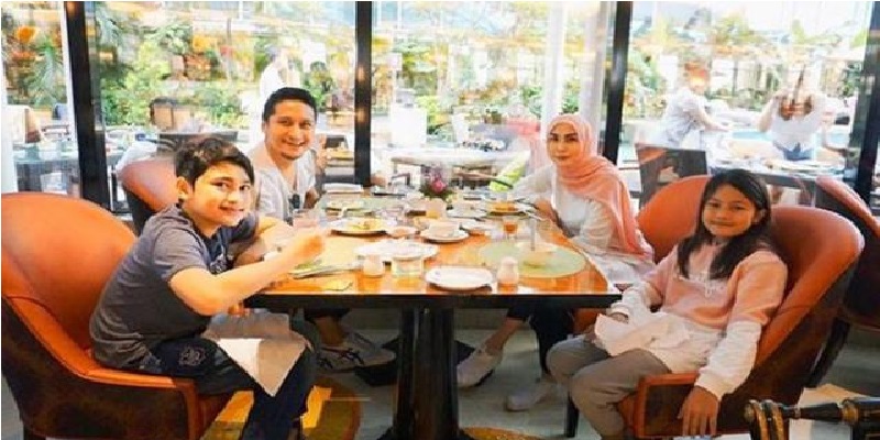 Ini Kata Fenita Arie soal Keputusannya Berhijab - Islampos