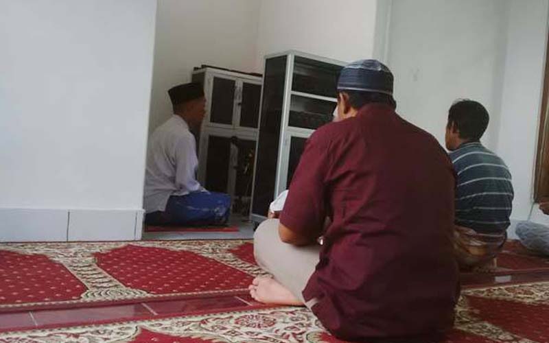Mengeraskan Suara Dzikir setelah Shalat Wajib, Manfaat Dzikir