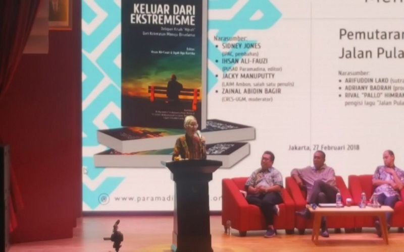 Pusat Studi Agama dan Demokrasi (PUSAD), Yayasan Paramadina, Jakarta mengadakan diskusi sekaligus peluncuran dan Bedah Buku "Keluar dari Ekstremisme", di Gedung Perpustakaan Nasional Jakarta Pusat, Selasa (27/2). Foto: Rhio/Islampos.