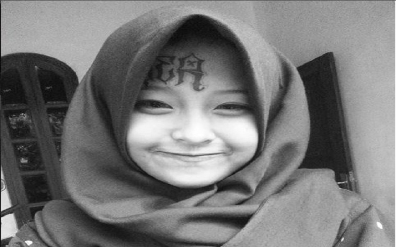 Hijrah dari Anak Punk Menjadi Muslimah Berhijab, Inilah 