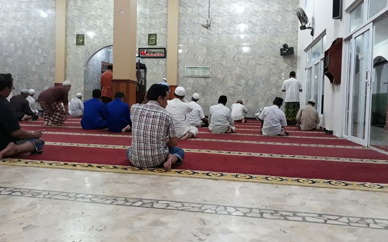 Ironi Pasca Ramadhan