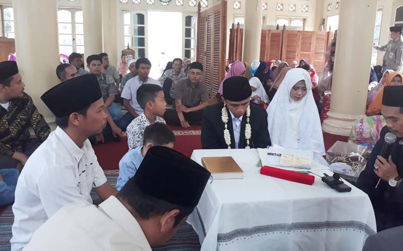 Hukum Hadir di Walimahan tanpa Diundang 3 Hukum Hadir di Walimahan tanpa Diundang 1 Hukum Hadir di Walimahan tanpa Diundang
