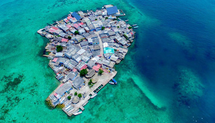 pulau terpadat di dunia