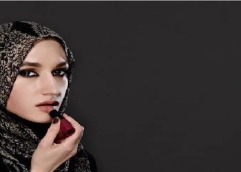Tutorial make up natural untuk muslimah