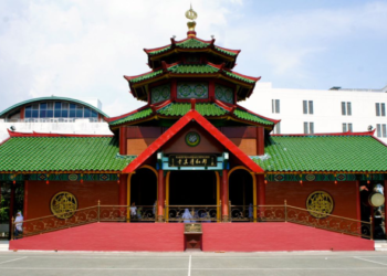 Masjid Cheng Ho di Surabaya. Foto: Mvslim