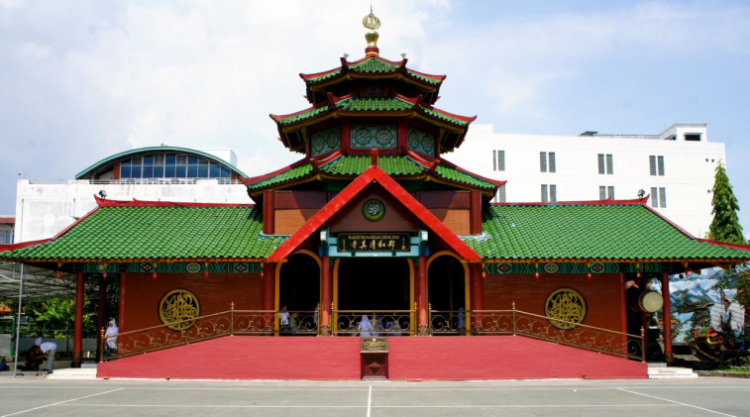 Masjid Cheng Ho di Surabaya. Foto: Mvslim