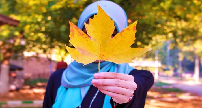 Wanita Diciptakan dari Tulang Rusuk yang Bengkok Apakah  