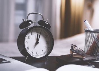 Waktu Hidup Manusia di Dunia Waktu Terbaik Tidur, Manfaat Jima Pagi Hari