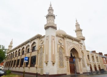 Alun-alun luar dekat Masjid Jame di Spinney Hills, Asfordby Street baru saja dinamai 'Syaikh Adam Square' . Foto: About Islam
