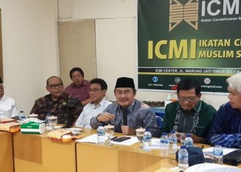 Ketum Ikatan Cendekiawan Muslim Indonesia (ICMI) Jimly Asshiddiqie . Foto: Istimewa (Rhio/Islampos)