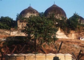 Masjid Babri yang dihancurkan tahun 1992. Foto: Al Jazeera