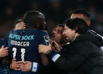 Insiden rasis terhadap Moussa Marega di Liga portugal. Foto: Firstpost