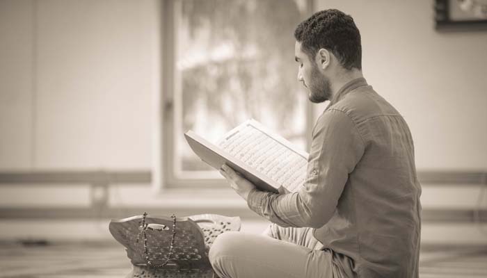 Pesan Alquran Orang yang paling baik bacaan Al-Qurannya Keutamaan Surat Waqiah, Manfaat Surat Al-Waqiah, Cara Hindari Kesedihan