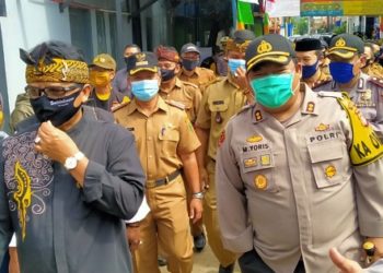 Kapolres Cimahi AKBP M Yoris Maulana Marzuki dan Bupati Kabupaten Bandu Dadang M Naser kukuhkan Desa Margaasih ebagai desa tangguh Covid-19. Foto: Saifal/Islampos