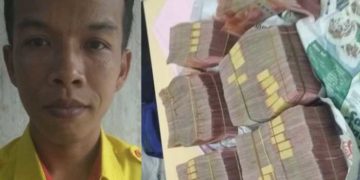 Mujenih, petugas kebersihan OTC Stasiun Bojong Gede menemukan uang Rp 500 juta di gerbong KRL Jakarta-Bogor. Foto: Suara.com