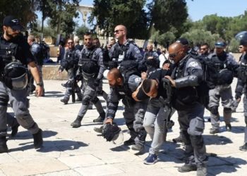 Polisi Israel tangkap Muslim Palestina. Foto: PIC