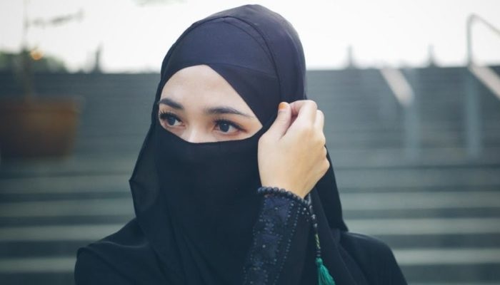 6 Sifat Buruk Wanita menurut Imam Al Ghazali 1