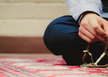 Artikel Terpopuler Hari Ini 5 jeniszikir, kualifikasi istimewa hamba, bentuk zikir, tips praktis untuk bertaubat, manfaat shalat tasbih, manfaat shalat tahajud, ilustrasi penghapus dosa