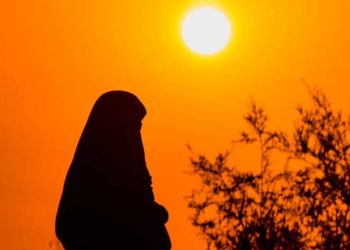 cara menjadi wanita yang berharga, tata cara shalat wanita, ustadzah, aurat