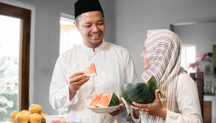 Peran Suami dan Istri, Hidung Istri, Kewajiban Suami terhadap Istri, Tugas seorang istri, 6 Penyebab Perempuan Lebih Cepat Tua daripada Lelaki, Cara Memilih Semangka