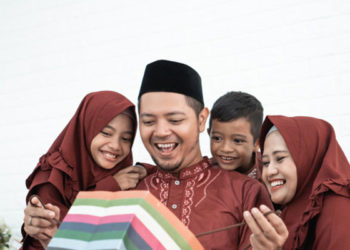 anak perempuan Tahapan Dakwah, Posisi Anak dalam Al-Quran, keluarga Qurani, Letak Kebahagiaan, Cara Mendidik Anak