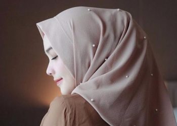 5 Bahan Hijab Anti Panas 1