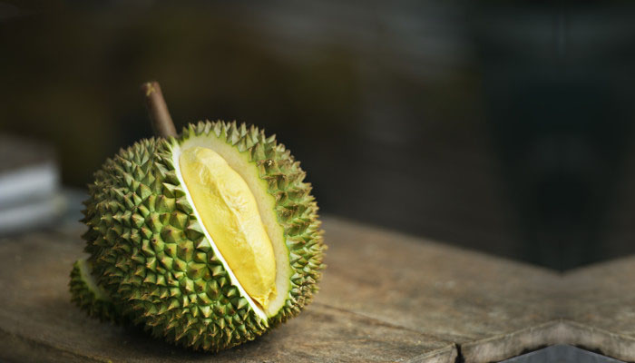 Kenapa Durian Punya Bau Menyengat