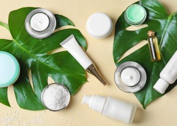 5 Kandungan Skincare dan Kosmetik yang Perlu Dihindari 1