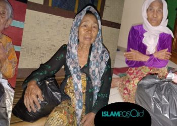 IslamposAid Serahkan Sedekah untuk Jompo di Plered, Purwakarta, Total Rp 1 Juta! 2