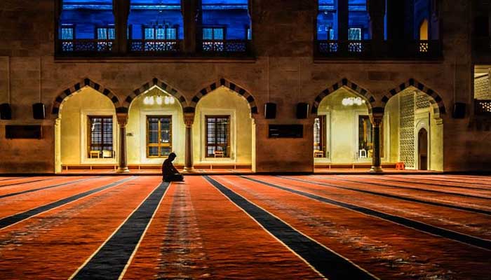 Perbedaan Masjid dan Mushola, memaksa manusia agar beriman, Cara Menghormati Masjid 