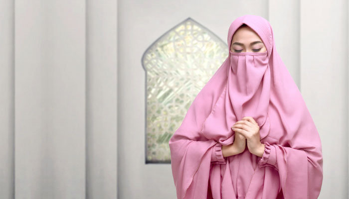 tawakal Cara Meraih Kecantikan yang Dicintai Allah, ujian, , Syarat Busana Muslimah, Hikmah Diwajibkannya Jilbab, Nasihat Syeikh Al-Utsaimin untuk Wanita