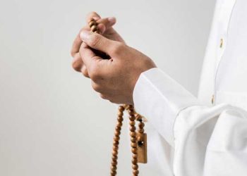 amal yang pasti diterima Allah, hukum dzikir, manfaat dzikir, amalan bulan rajab, istighfar, rezeki, dzikir, keimanan