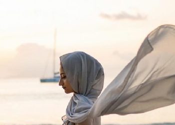 nasihat buat muslimah, Tips istiqamah berhijab , jenis kain hijab, cara membersihkan najis, nama kesabaran, muslimah hijab rambut jilbab perawatan rambut berhijab