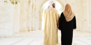 Perbuatan yang Membuat Suami Istri Terhalang Masuk Surga Berdasarkan Al-Qur'an, berikut peran suami dalam keluarga muslim: Hak Istimewa antara Suami dan Istri, Ilustrasi pilar pernikahan