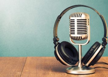 Ilustrasi Podcast