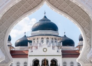 Masjid Raya Bairurrahman, kerajaan Islam Samudera Pasai,