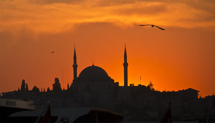 Inilah 8 Perkara yang Harus Ditinggalkan oleh Seorang Muslim! 3 Perkara yang Harus Ditinggalkan