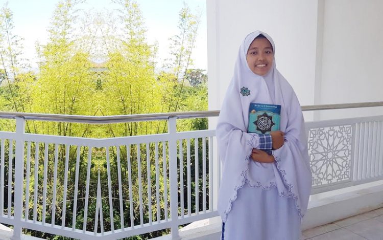SMA Ar-Rohmah Malang, Peran Pemuda dan Santri