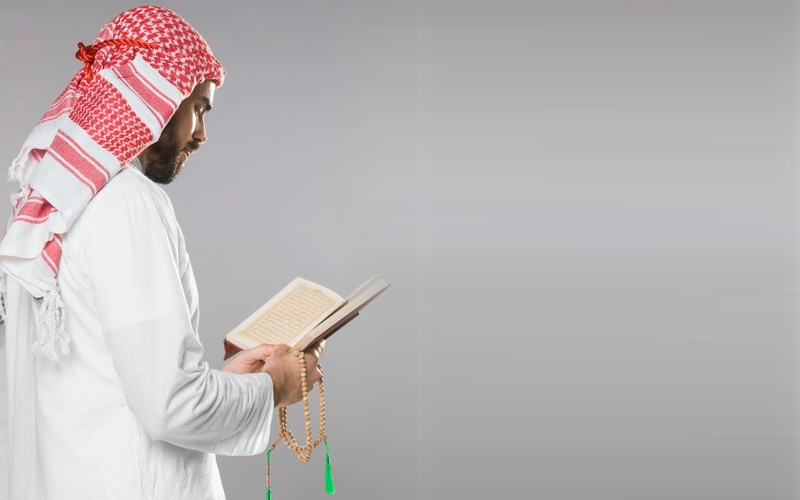 Amalan Cerdas, Bentuk Syafaat Al-Quran di Akhirat, Ayat Al-Quran Penangkal Sihir, Amalan Pelancar Rezeki, Ahli Quran