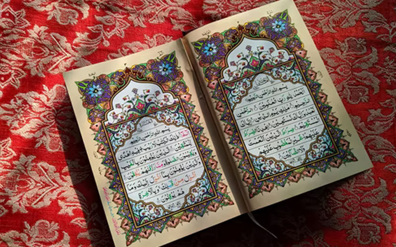 surat al-'adiyat, iman kepada kitab