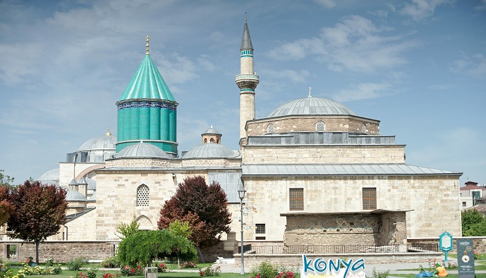 masjid Alaeddin peninggalan dinasti Seljuk