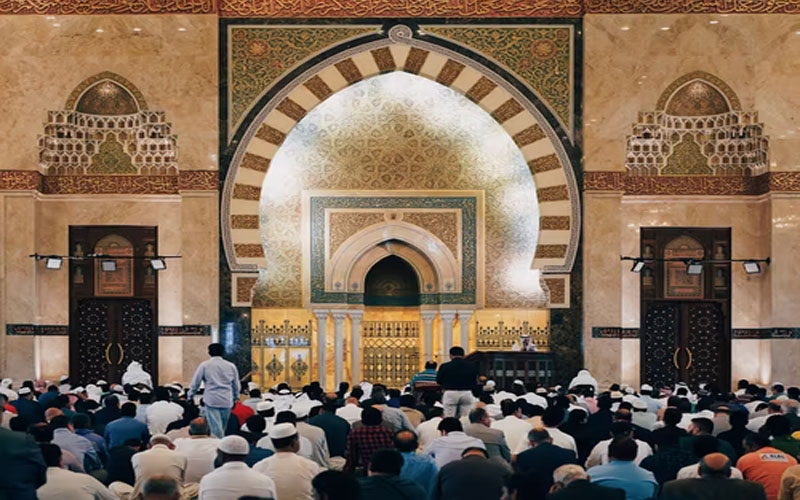 Keutamaan Shalat Berjamaah 2 shalat berjamaah