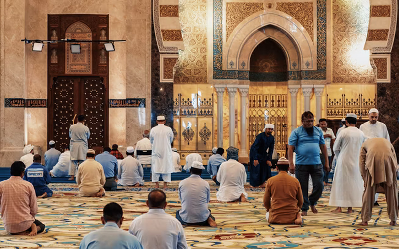 Agar Ibadah Diterima, Syarat Imam Shalat Berjamaah, Keutamaan bulan Muharram, Pahala Shalat di Masjid, Keutamaan Shalat Awal Waktu