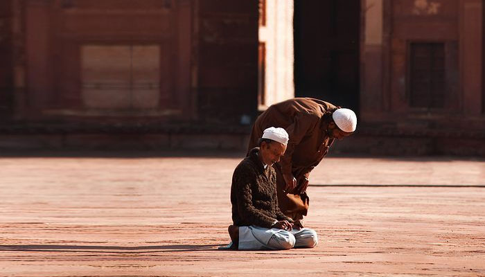 Tempat Terlarang Shalat